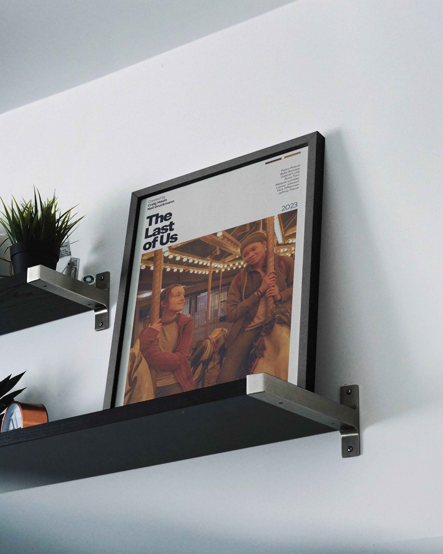 Quadro: The Last of Us (2023) / Ellie & Riley - Quadraê